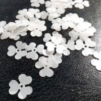 画像2: スパンコール限定214 クローバーL ホワイト 1g