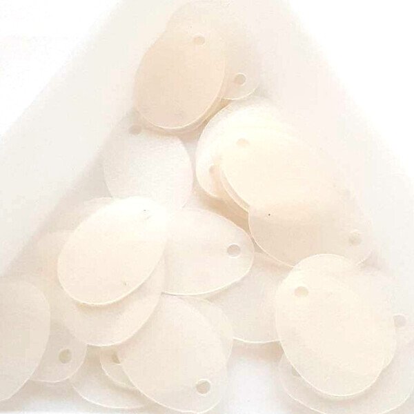 画像2: スパンコール1465　トップホール・オーバル12×9mm　ホワイト1g (2)
