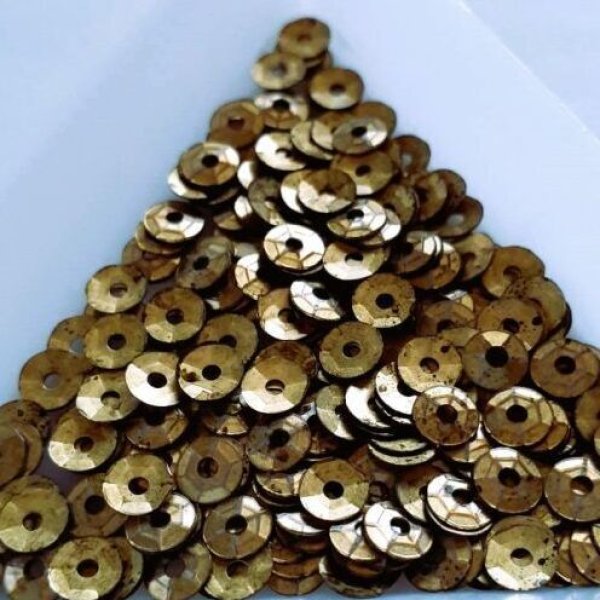 画像2: スパンコール1830 亀甲4mm M.ゴールド 1g （ダーティーライン） (2)