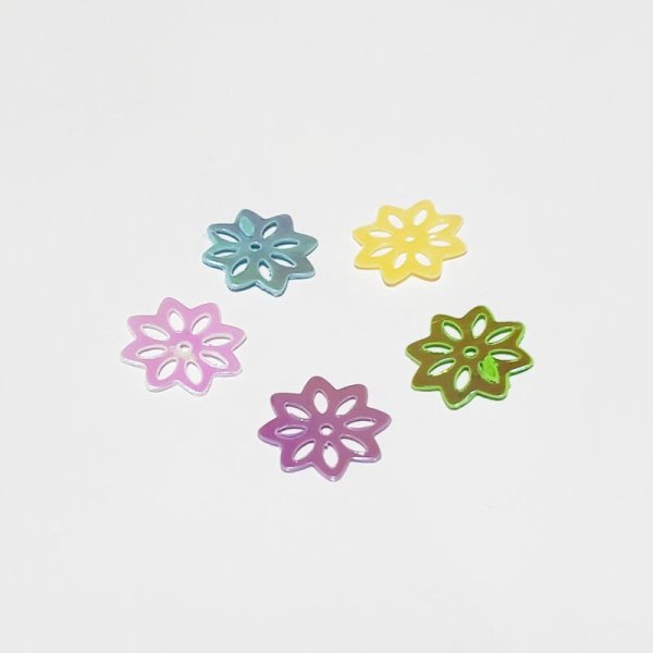 画像2: スパンコール限定118　八重桜10mm　MIX1g (2)