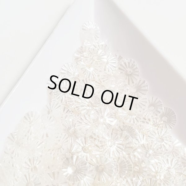 画像1: スパンコール1759 ソレイユ6mm ベージュ 1g (1)