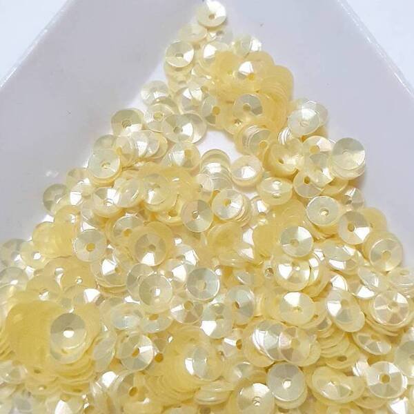 画像1: スパンコール2305 ラウンド3mm イエロー 1g  (1)