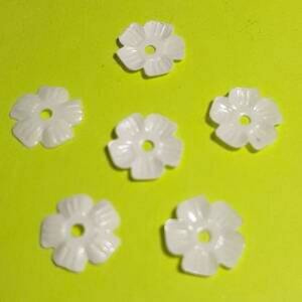 画像2: スパンコール限定283　桜7mm　ホワイト1g (2)