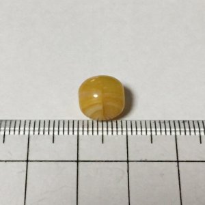 画像3: ウランビーズ302　オレンジ　約9mm　（3個入り） (3)