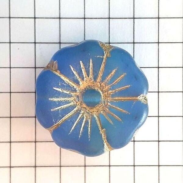 画像5: ウランビーズ361　ブルー　フラワー（1個） (5)