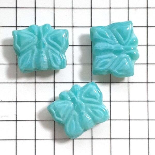 画像6: ウランビーズ364　ブルー　バタフライ（3個入り）【年代物】 (6)